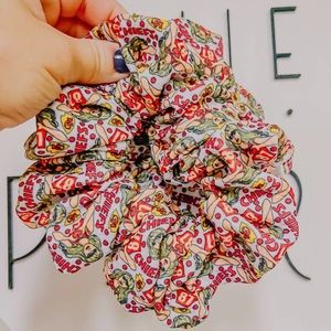 Taylor Swift Travis Kelce KC Chiefs Oversized Scrunchy Kansas City Chiefs 🏈